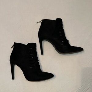 BCBGeneration black heeled booties